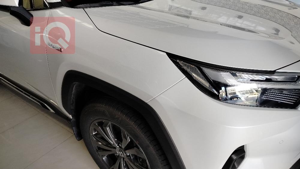 تويوتا راف 4